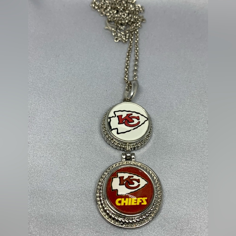 🏈Kansas City Chiefs Double Charm Necklace